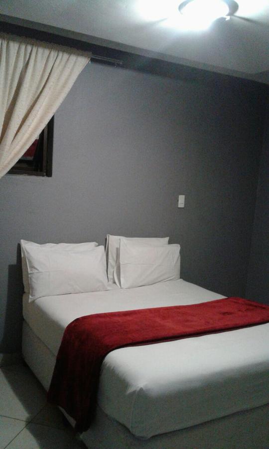 Central Lodge Hotels Johannesburg Ngoại thất bức ảnh
