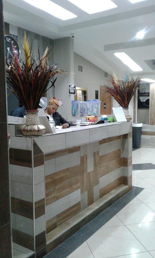 Central Lodge Hotels Johannesburg Ngoại thất bức ảnh